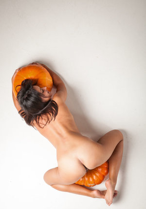 18 year old braces clad cutie Liza Rowe stripping naked if you please